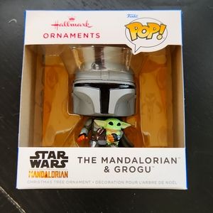 2022 Funko POP Hallmark Ornament Star Wars The Mandalorian and Grogu